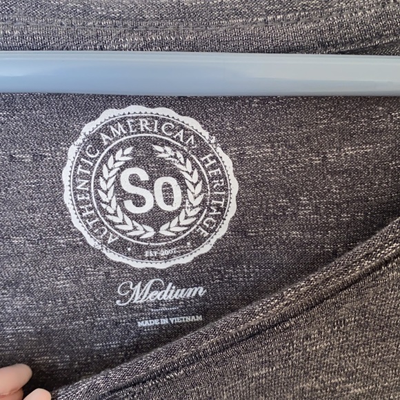 Basic gray tee - Picture 2 of 2